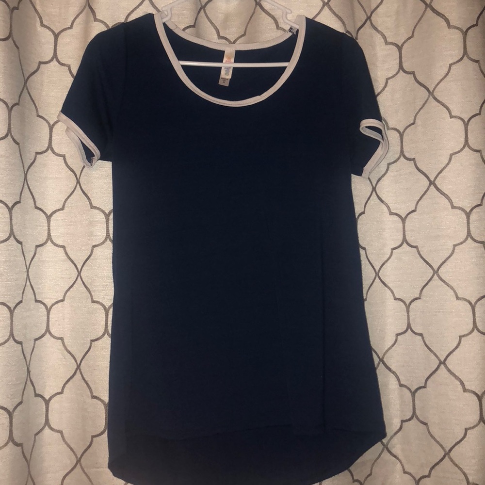 tee shirt white rim